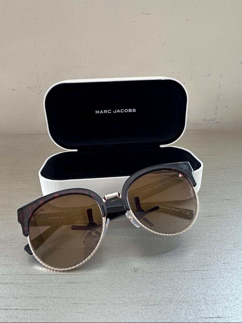 Marc Jacobs Gold-Trim Round Sunglasses with Brown Lenses